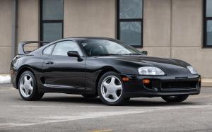 Toyota Supra Turbo Sport Roof 1993 года